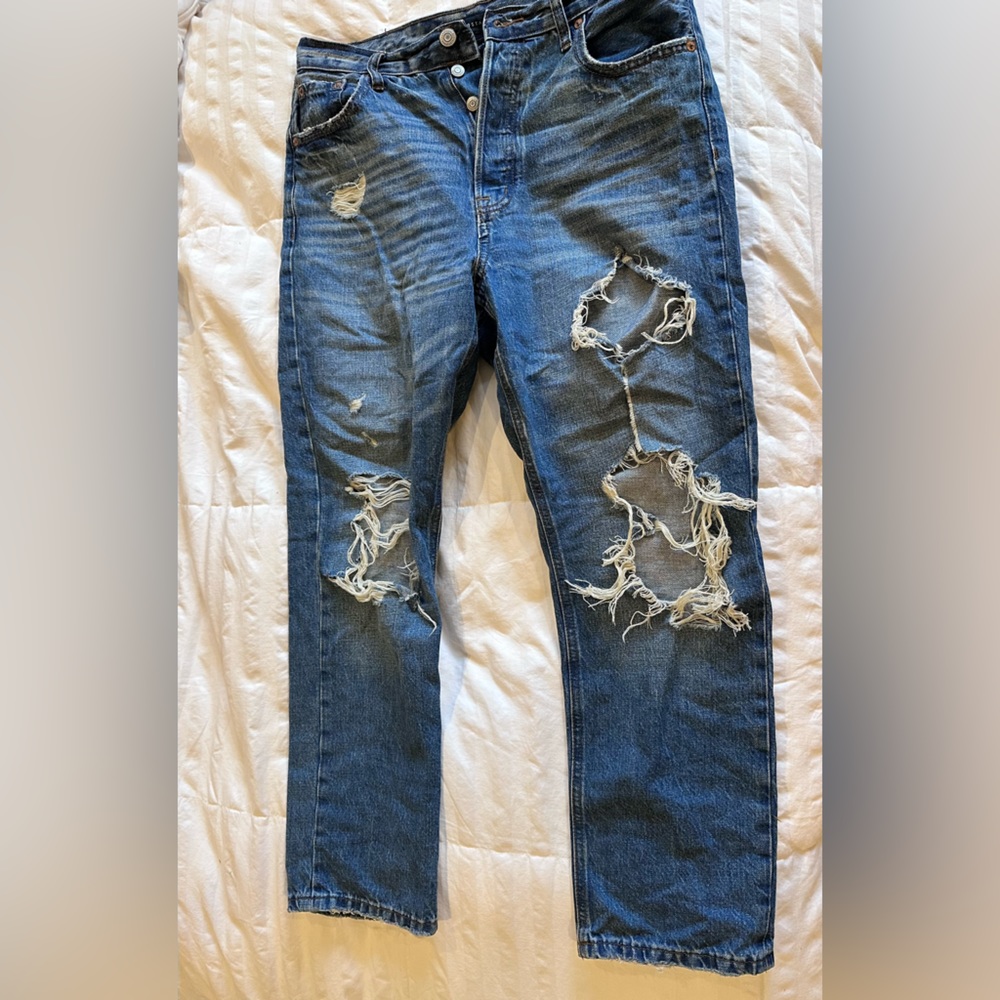 Aeropostale 90’s High rise ripped jeans.